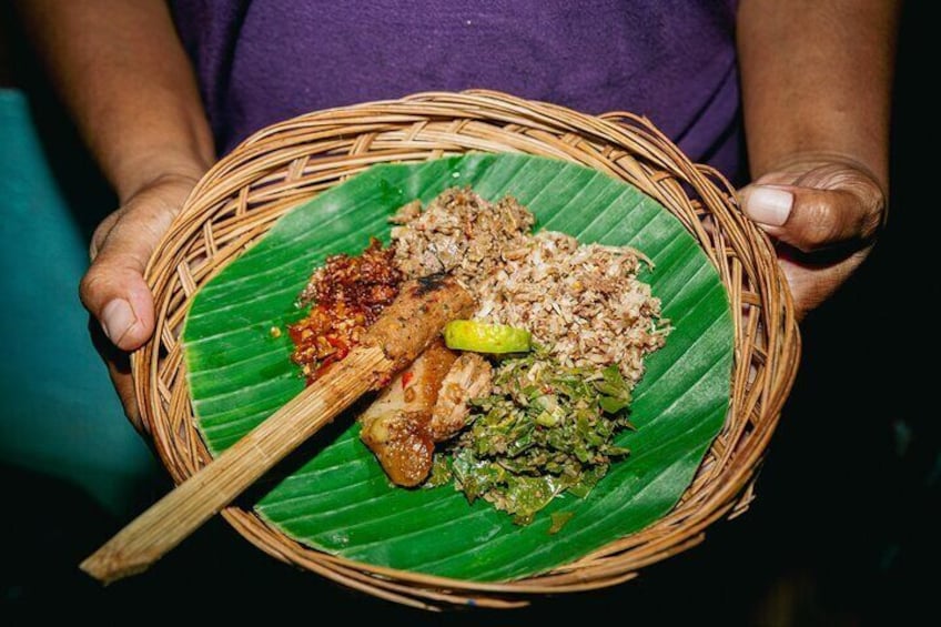 Get set for Bali's best street food food tour