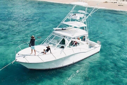 Enjoy Icacos! Private and luxurious yacht charter from Fajardo