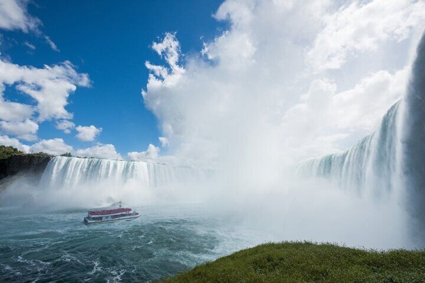 Afternoon Niagara Falls Boat & Journey Behind the Falls Tour