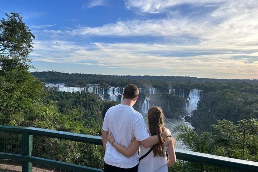 Day Tour to the Argentine Side of Iguazu Falls