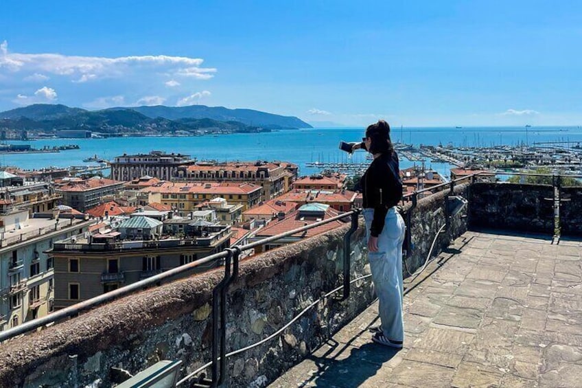 Amazing panoramic views of La Spezia on the Castle terrace!