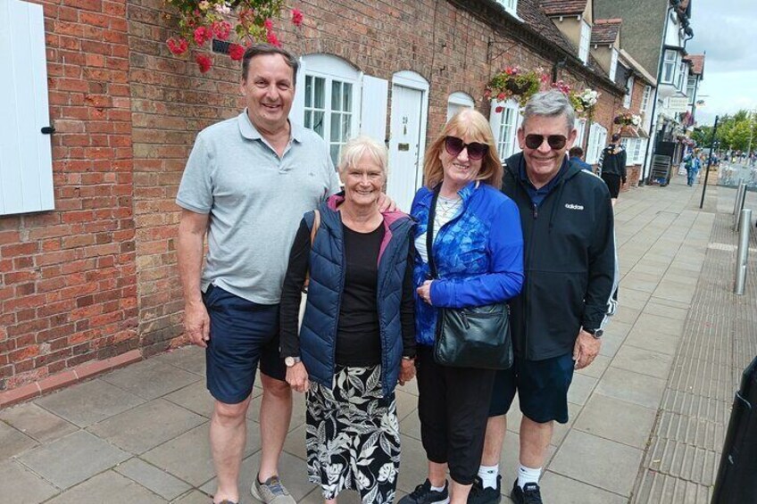 Stratford Upon Avon: Daily Town Walking Tour (10:30am)