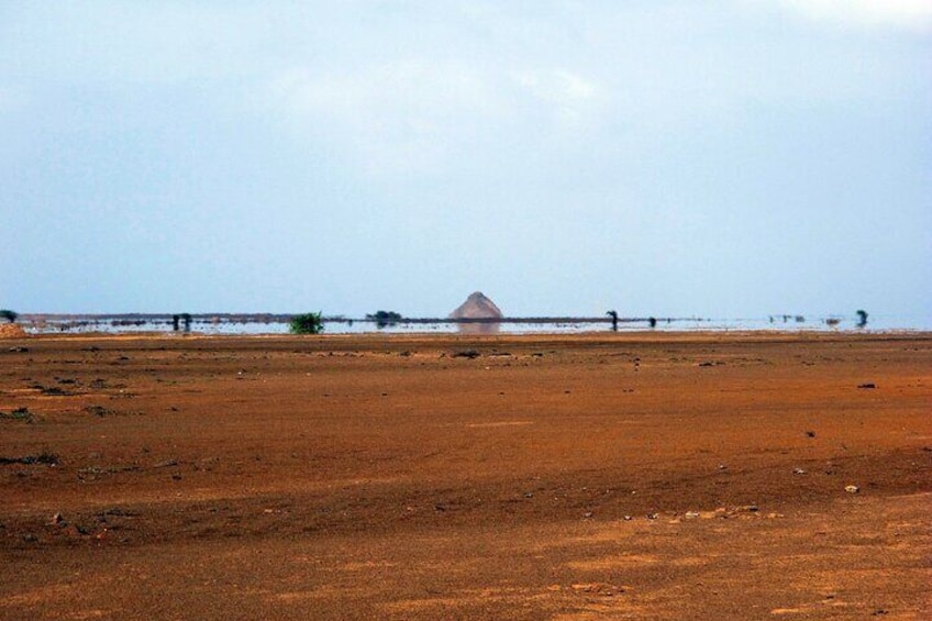 Full Day Tour - Salt Mine, Blue Eye, Shark Watch and Kite Beach