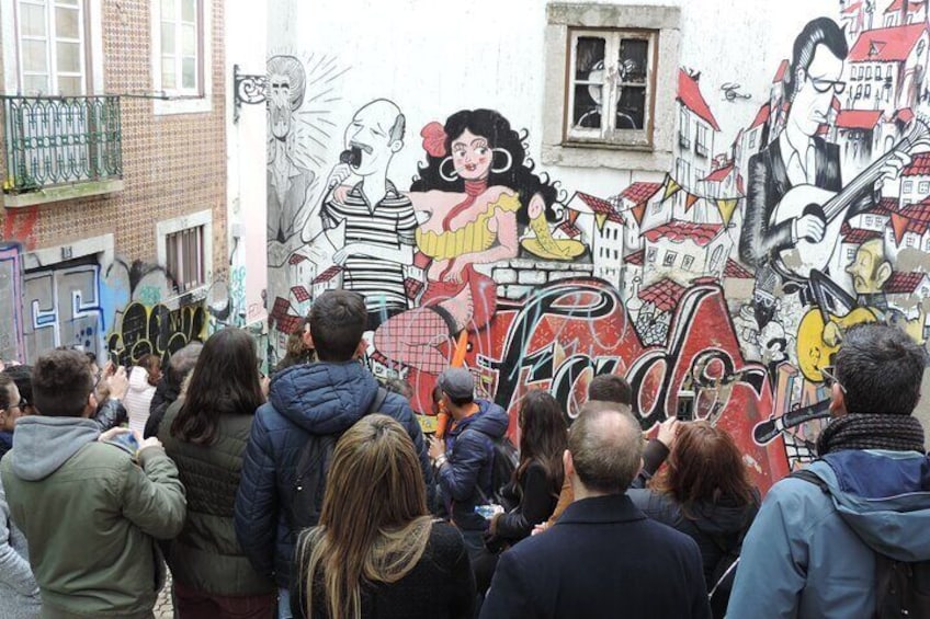 Lisbon Highlights Guided Walking Tour