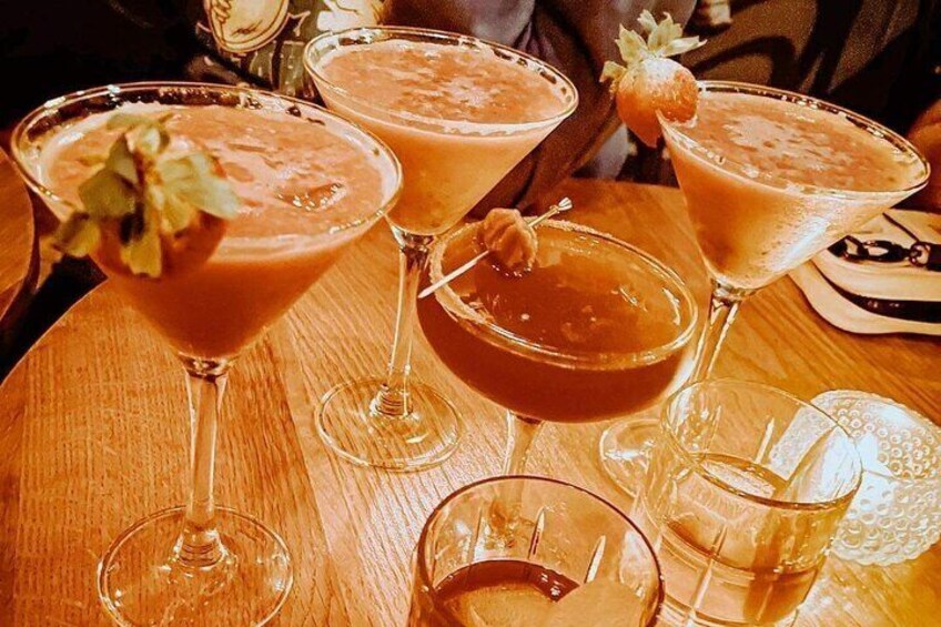 6-Hours Pub Crawl Tour