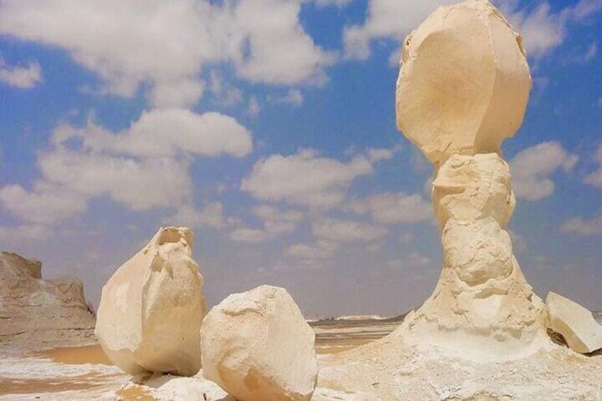3 Days White Desert Private Tour From Cairo