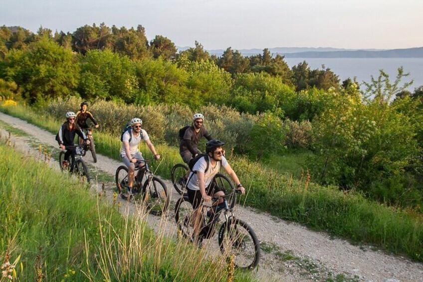 E-Bike Tour at Historical Villages of Makarska