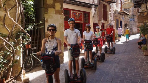 Chania: recorrido en segway por lo más destacado de la ciudad vieja