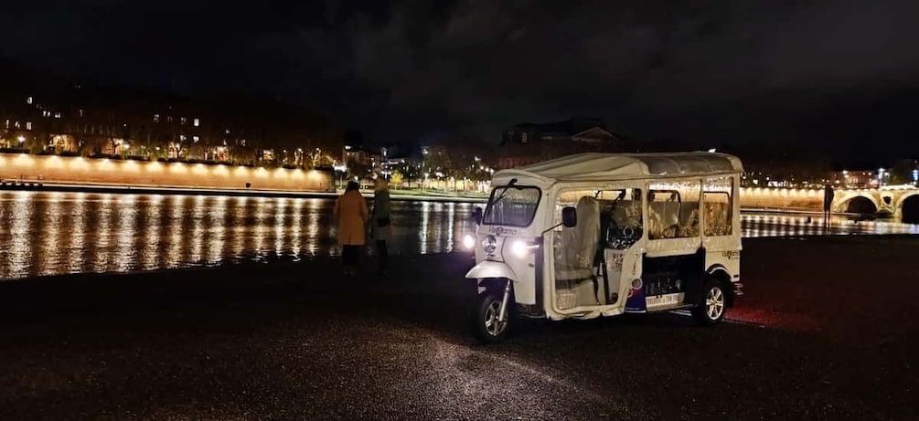 Picture 9 for Activity Toulouse: Electric Tuk-Tuk Tour with Photo Stops and Audio