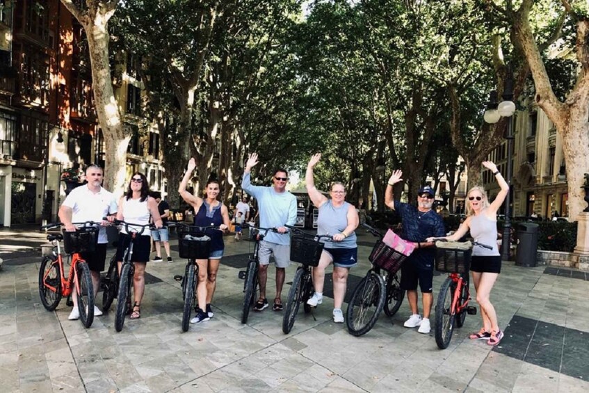 Picture 4 for Activity Palma de Mallorca: Guided Bicycle Tour