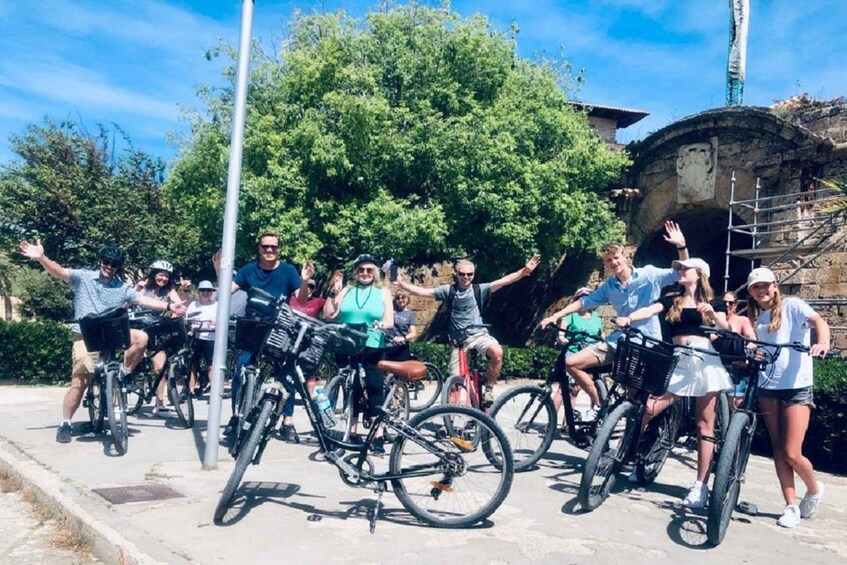 Picture 5 for Activity Palma de Mallorca: Guided Bicycle Tour