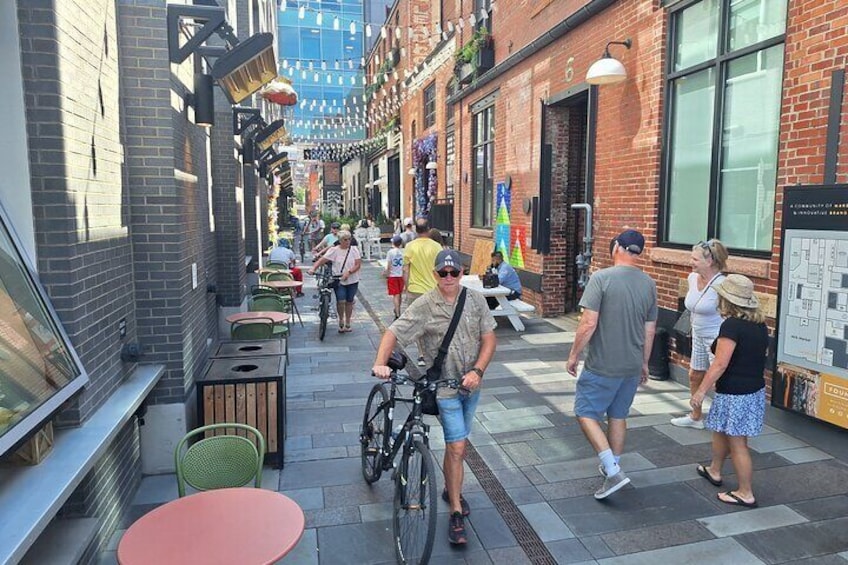 Denver's Dark Side and True Crime by ebike or bike w/lunch