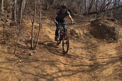 MTB Bike Tour: Enduro on Fortress Hill (Black Diamond)