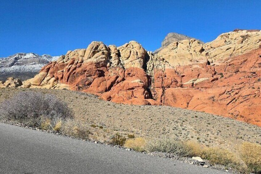 Red Rock Canyon Electric Car Self-Drive Adventure