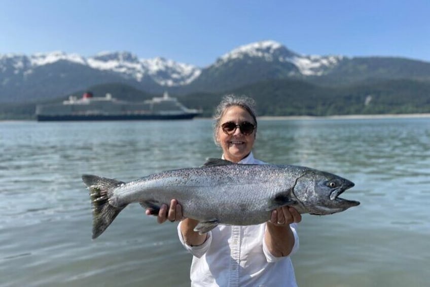 3 Hours Fishing Experience Class in Juneau