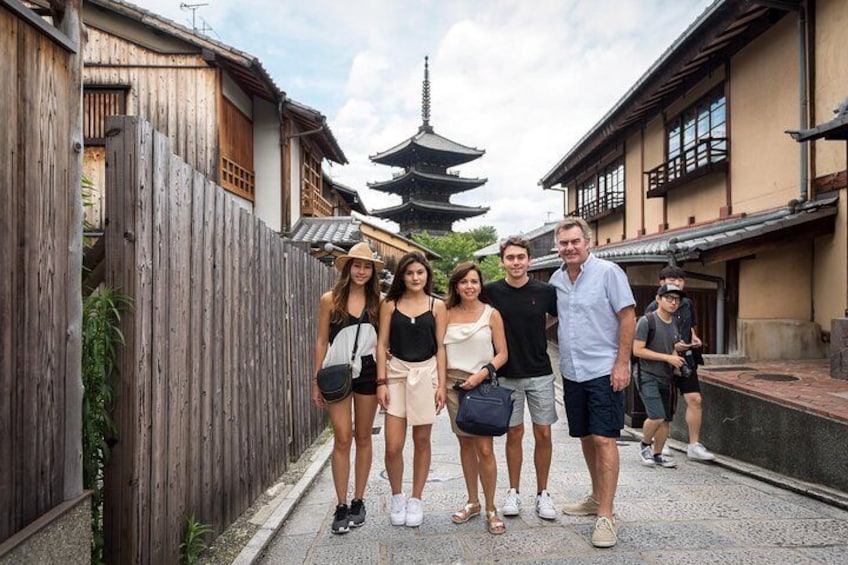 The right way to know Kyoto 