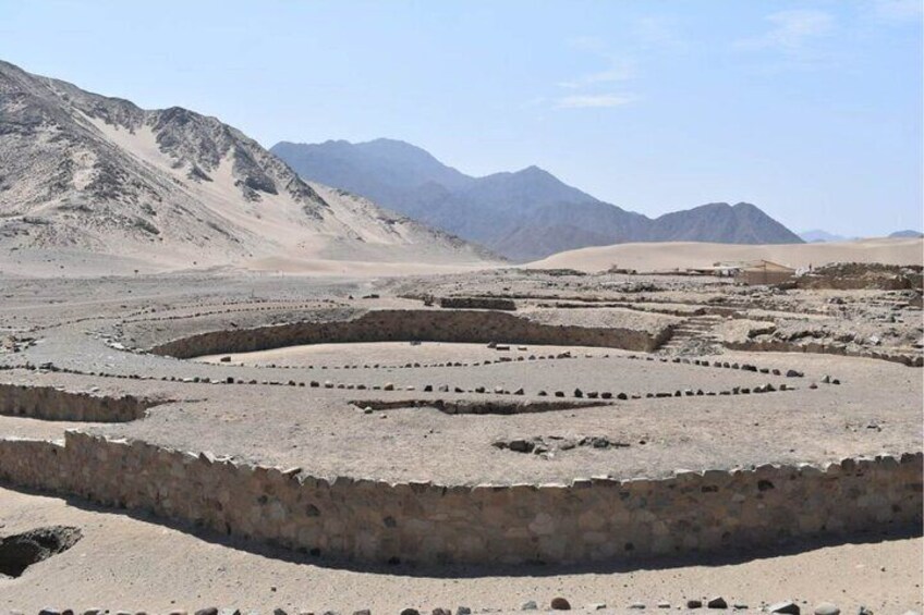 Guided Day Trip to Caral with Transfers from Lima