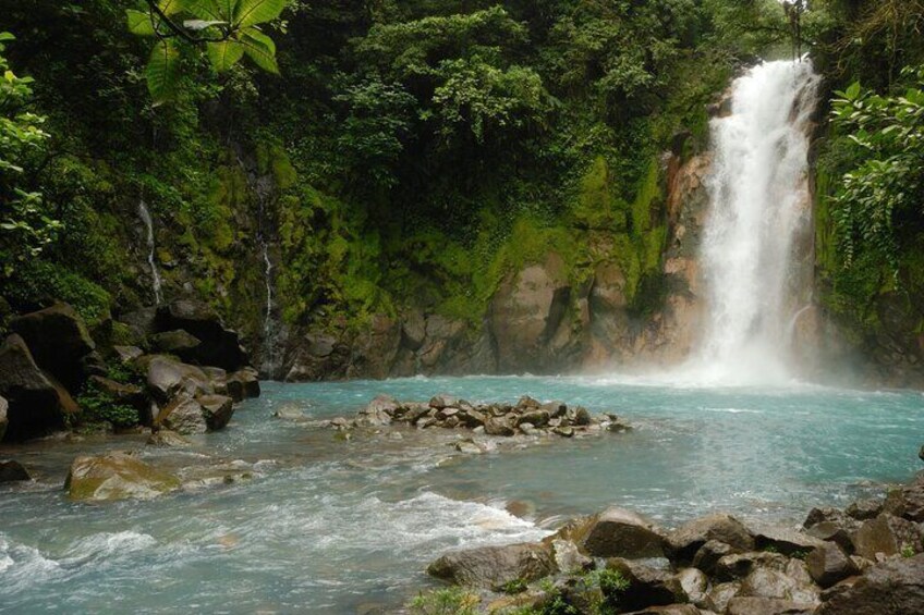 Full Day Tour Hiking In The Río Celeste Waterfall and Swimming
