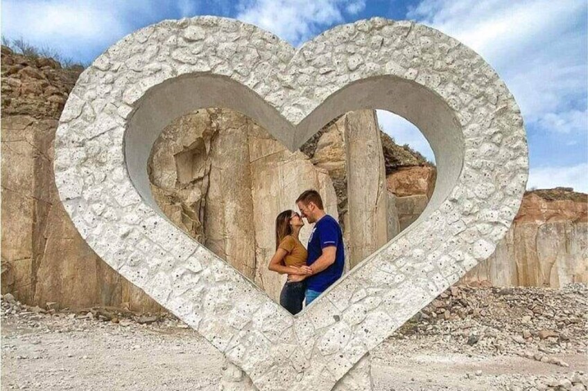 Anashuayco Guided Tour with Stone Carving from Arequipa