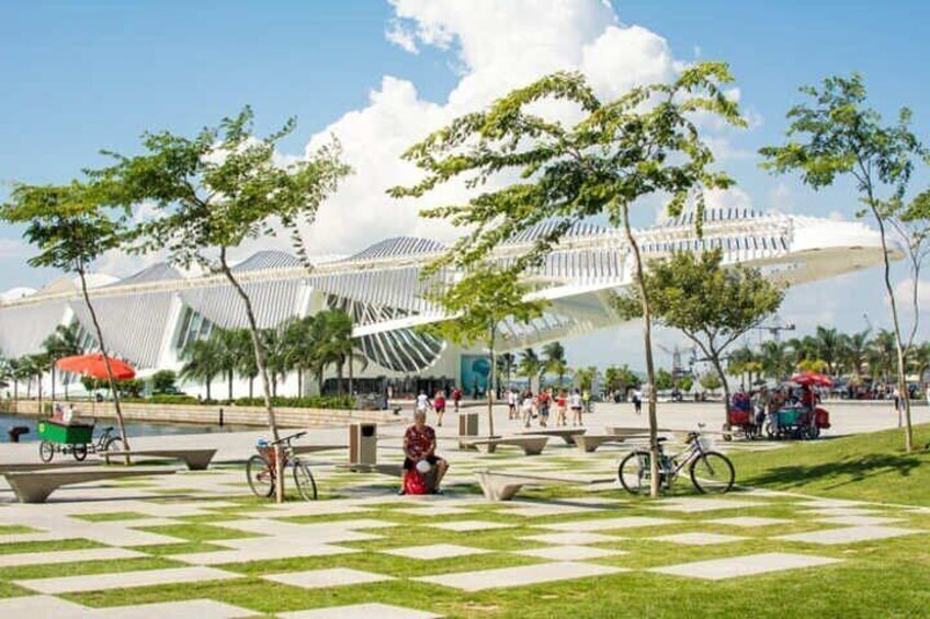 Rio's Historic Center Tour: Unveiling Rich History and Landmarks