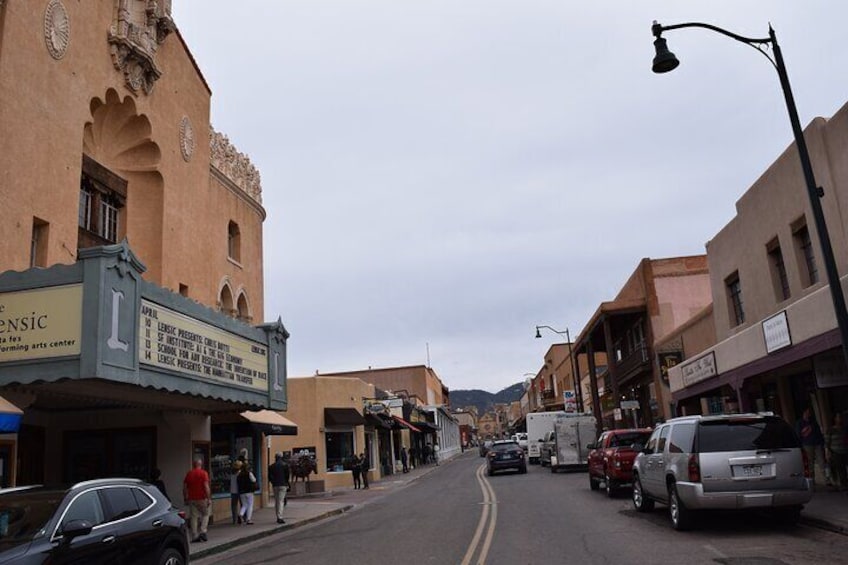 3-Hour Plaza Sip, Savor, History Guided Walking Tour in Santa Fe