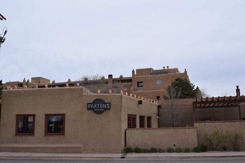 3-Hour Plaza Sip, Savor, History Guided Walking Tour in Santa Fe