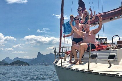 Morning Sailing Tour in Rio de Janeiro - DDRio