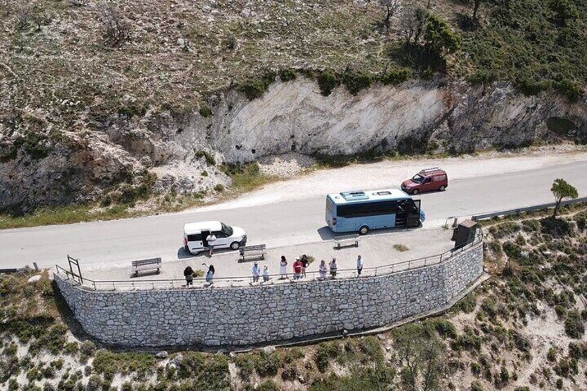 Myrtos photoshoot View point 2 lover lock 