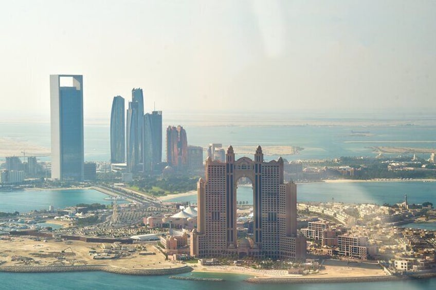 Abu Dhabi Helicopter Tour 