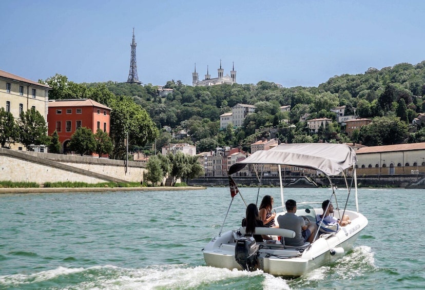 Picture 3 for Activity Lyon: rent an electric boat