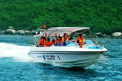 Full-Day Fishing and Snorkeling Activity in Cham Island