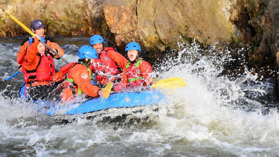 Te Awa Kairangi Grade 2 Scenic Rafting Tour