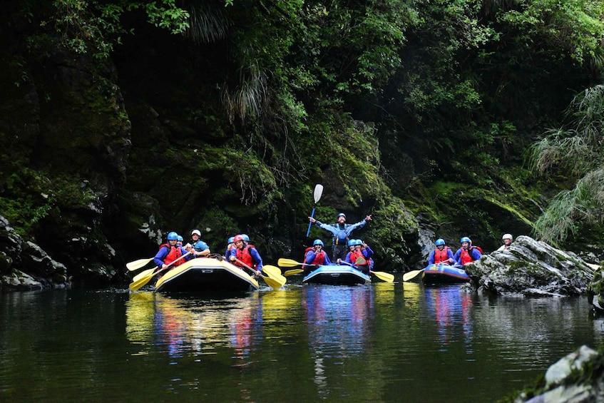 Te Awa Kairangi Wilderness Grade 3 White Water Rafting Tour