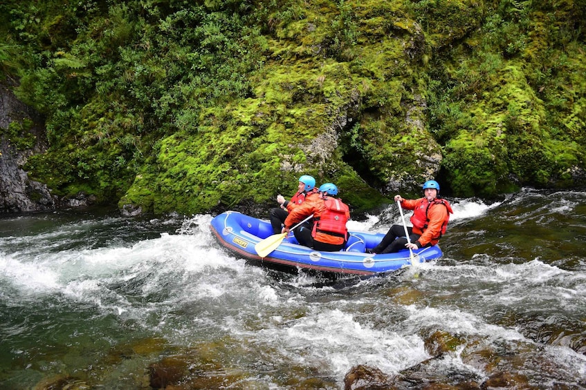 Picture 2 for Activity Waiohine Gorge (Wairarapa) Grade 2 Scenic Float