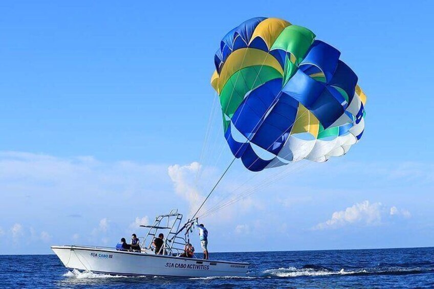 1-Hour Parasailing Adventure in El Medano Beach Mexico