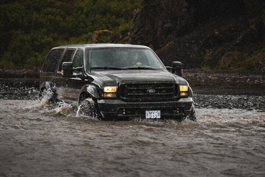 Private Full-Day Þórsmörk 4x4 Jeep tour