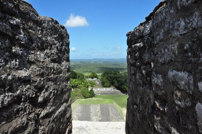 Xunantunich Mayan Ruins Tour and Cave Tubing at Jaguar Paw 