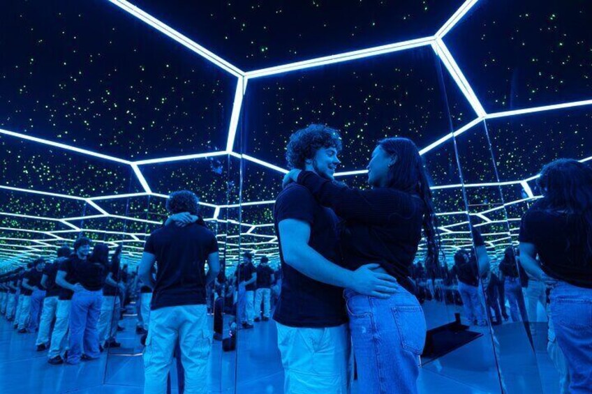 Museum of Illusions Montreal - 70+ Illusions to Explore