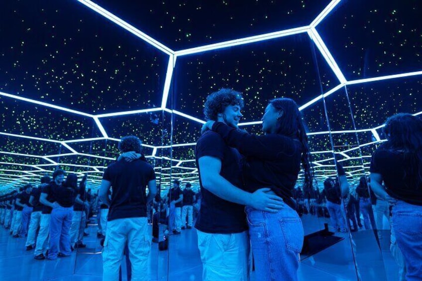 Museum of Illusions Montreal - 70+ Illusions to Explore