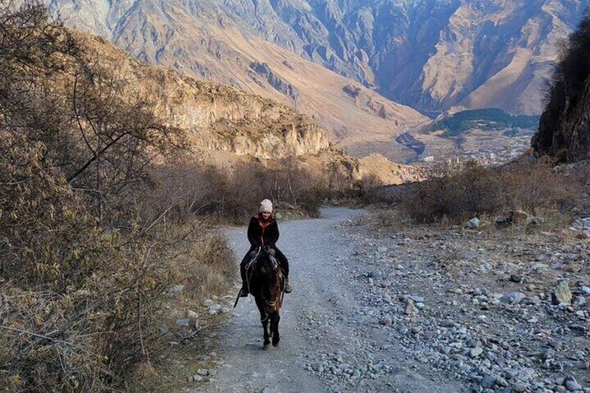 Horse riding tour in Kazbegi