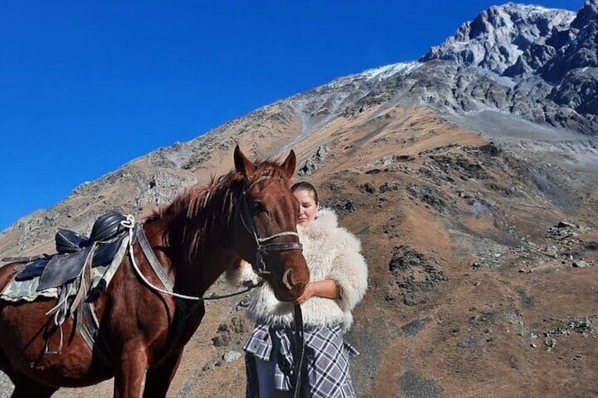 Horse riding tour in Kazbegi