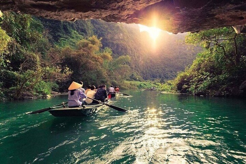 Ninh Binh Legend Group 9 (Trang An- Bich Dong- Mua cave- Biking)