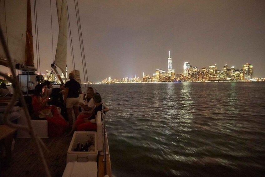 Picture 1 for Activity New York City Lights Schooner Sail