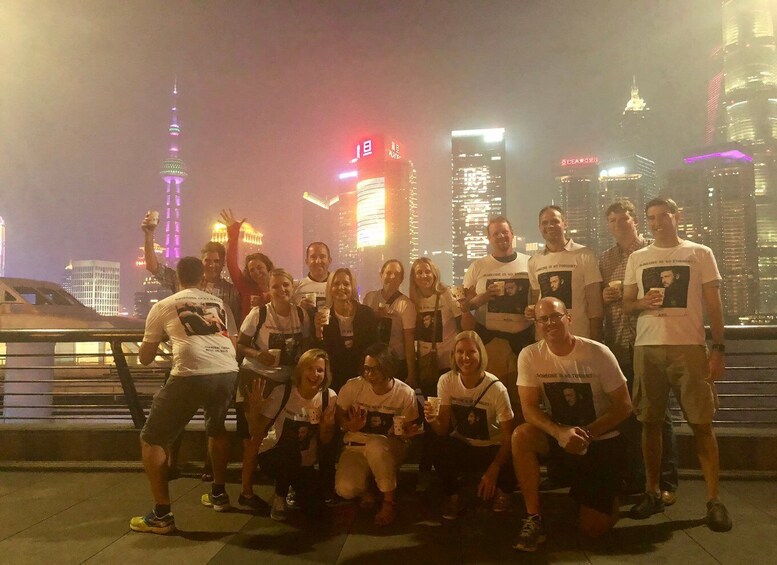 Picture 9 for Activity Shanghai Charming Night Small Group Bike Tour