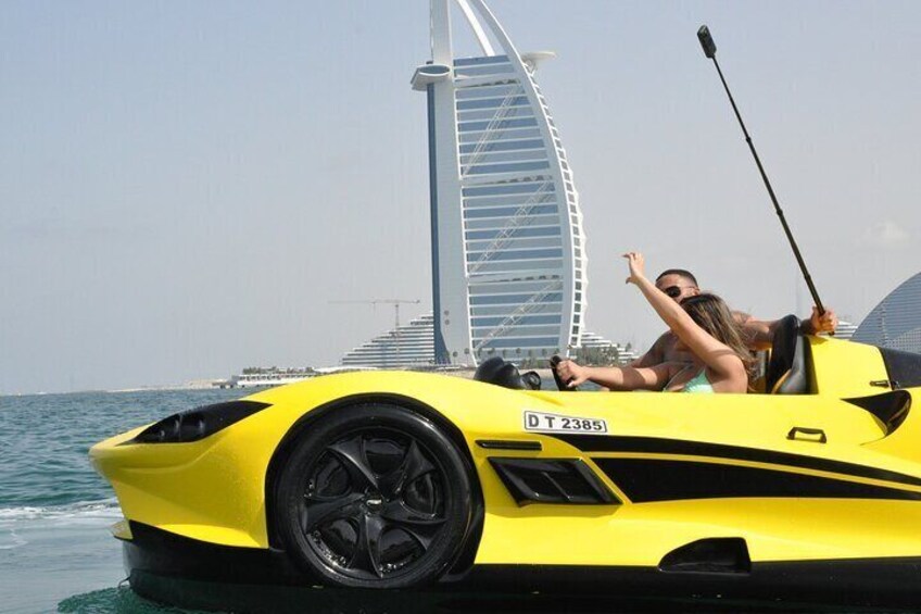 Jet Car in Dubai Private Tour 60min: Burj Al Arab to Atlantis