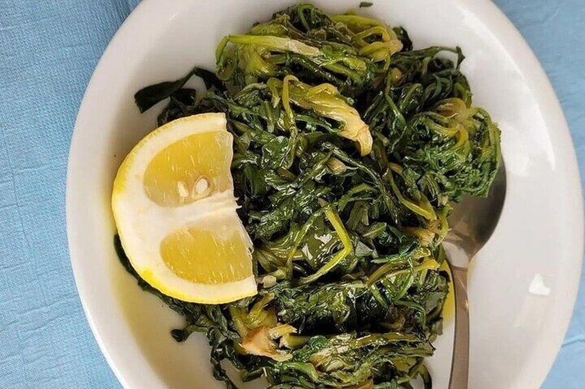 Knossos Visit, Cooking Demo Class & Cretan Lunch (Free Transfer)