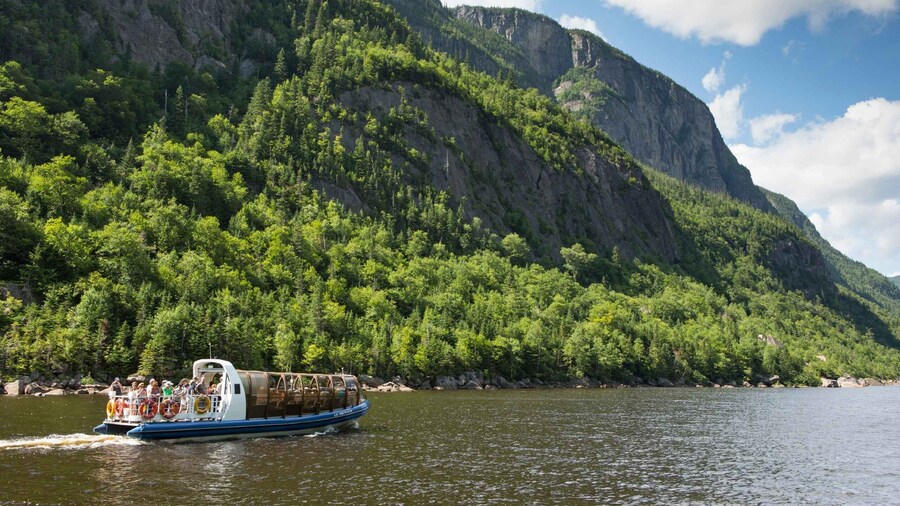 Hautes-Gorges: Riverboat Discovery Cruise