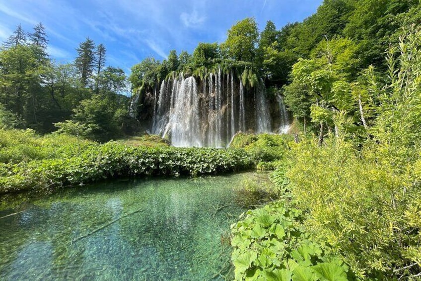 Plitvice Lakes with Ticket and Rastoke from Zagreb