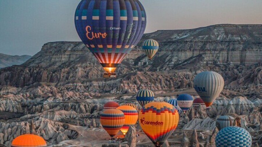 Cappadocia Hot Air Balloon 1 of 4 Valleys