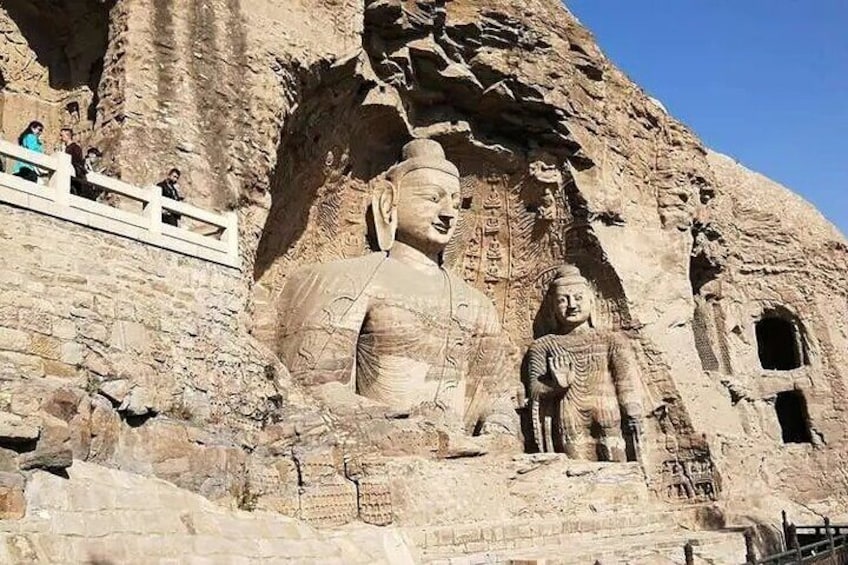 Hanging Temple and Yungang Grottoes in one day(17-hour tour)